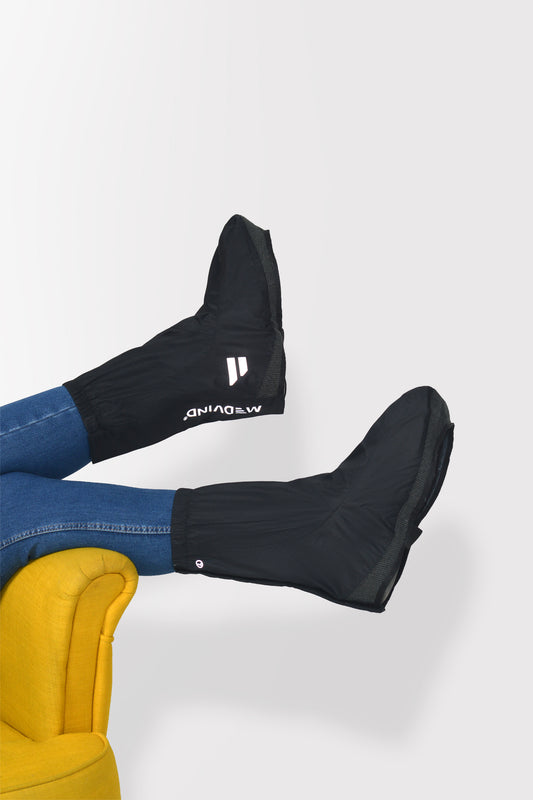 All-weather cycling overshoes