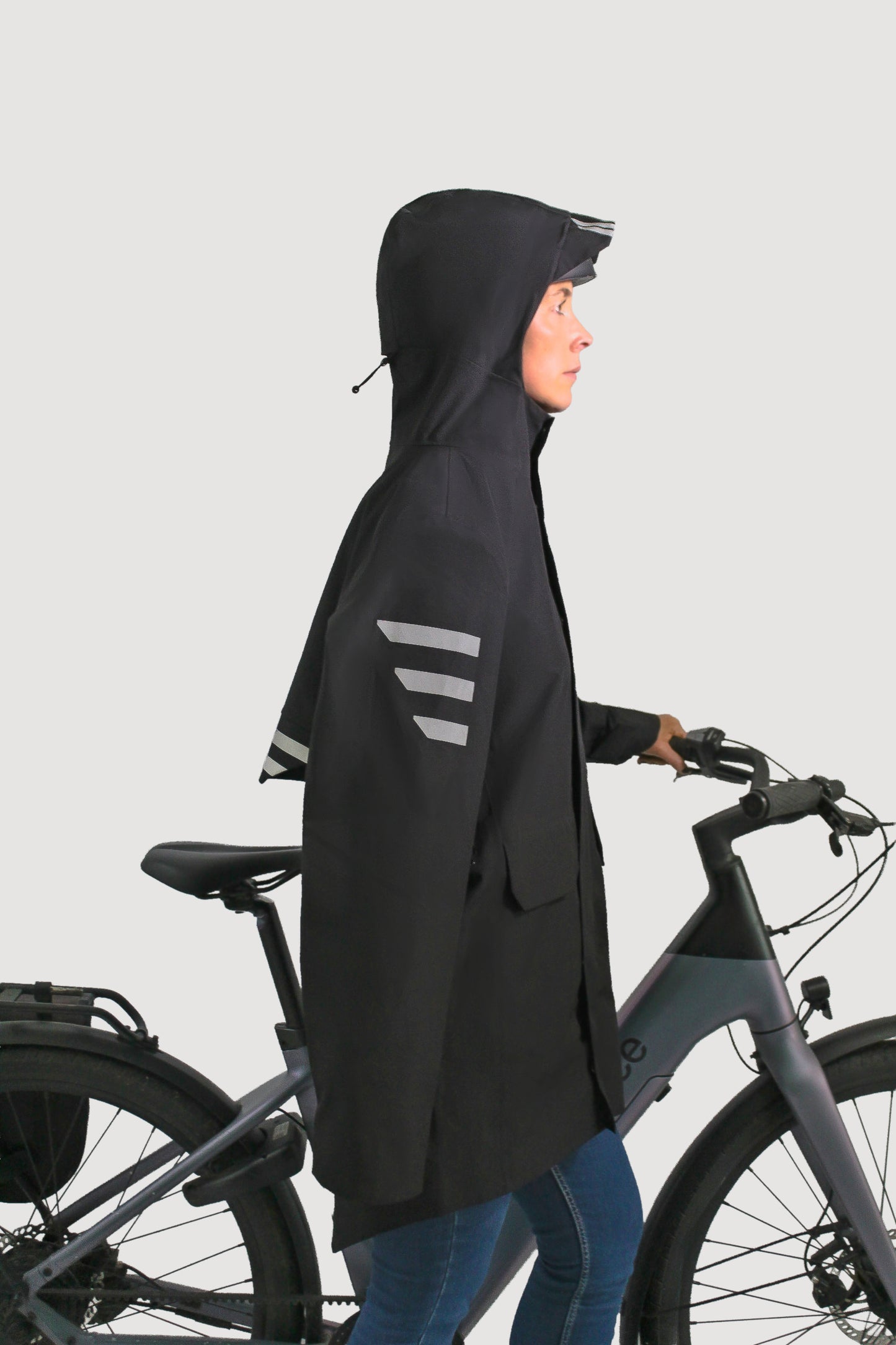 WeatherShield Cycling Jacket - Black bird - Women